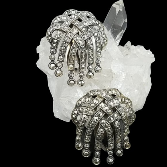 Matching Pair of Art Deco Marcasite Dress Clips - Picture 1 of 4